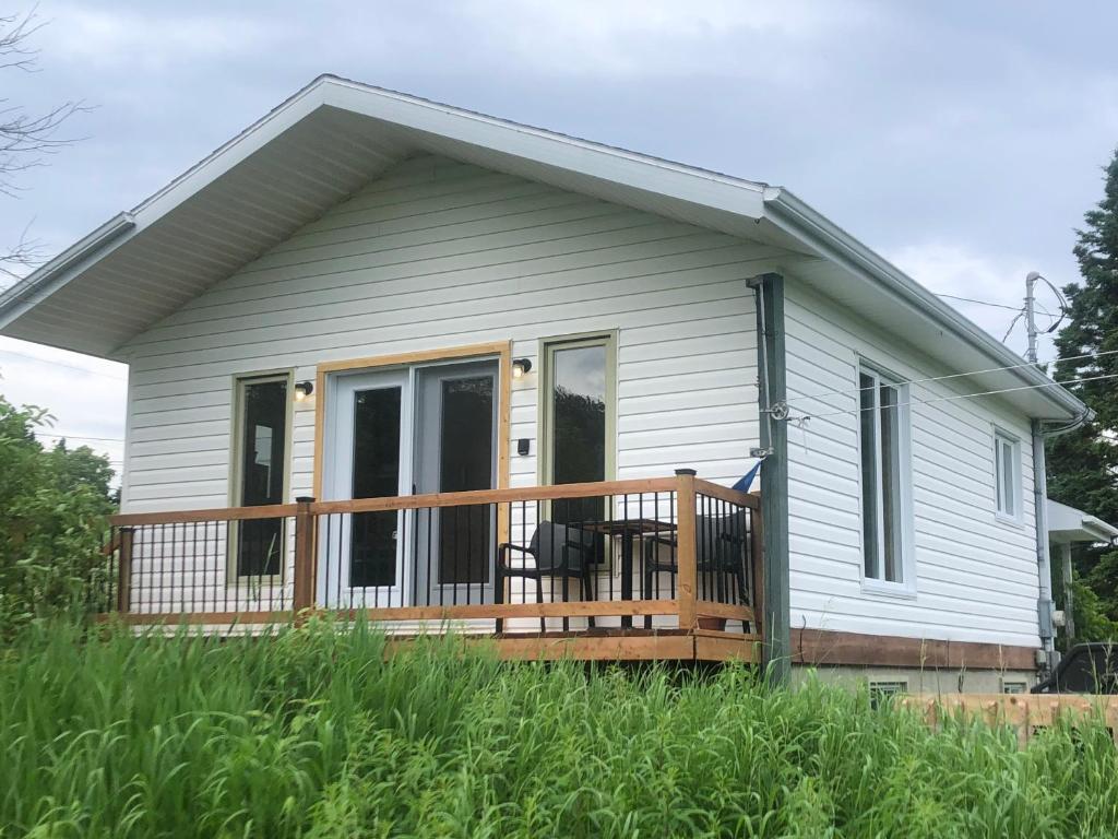 Chalets les chanterelles de Forillon, L’AnseauGriffon Updated 2023