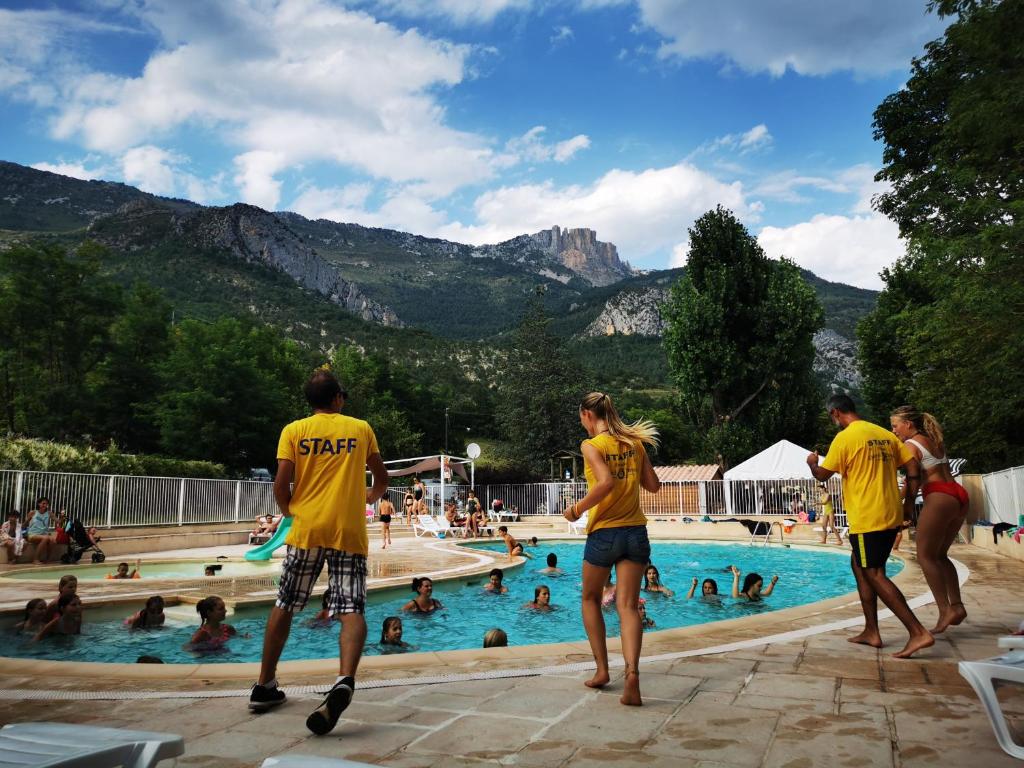 Camping Chasteuil Verdon Provence , Castellane, France - 6 Commentaires  clients . Réservez votre hôtel dès maintenant ! - Booking.com