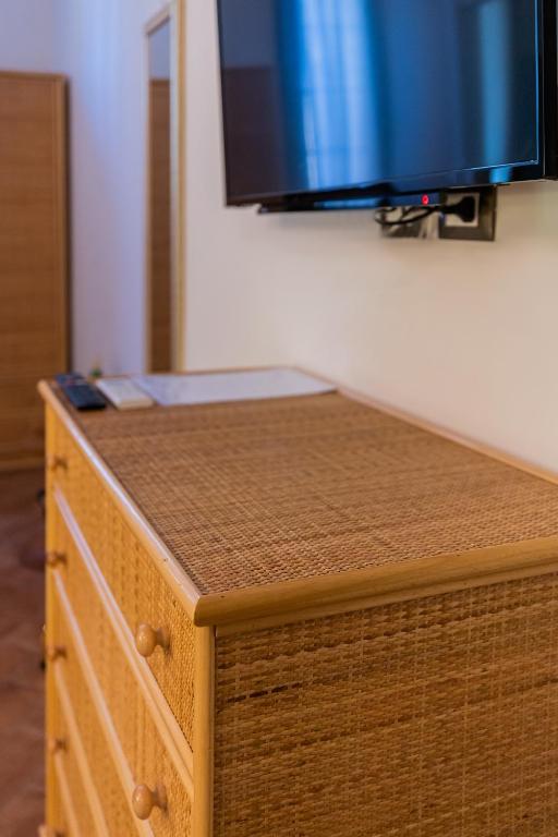 TV a/nebo společenská místnost v ubytování Cantine Cipri Resort