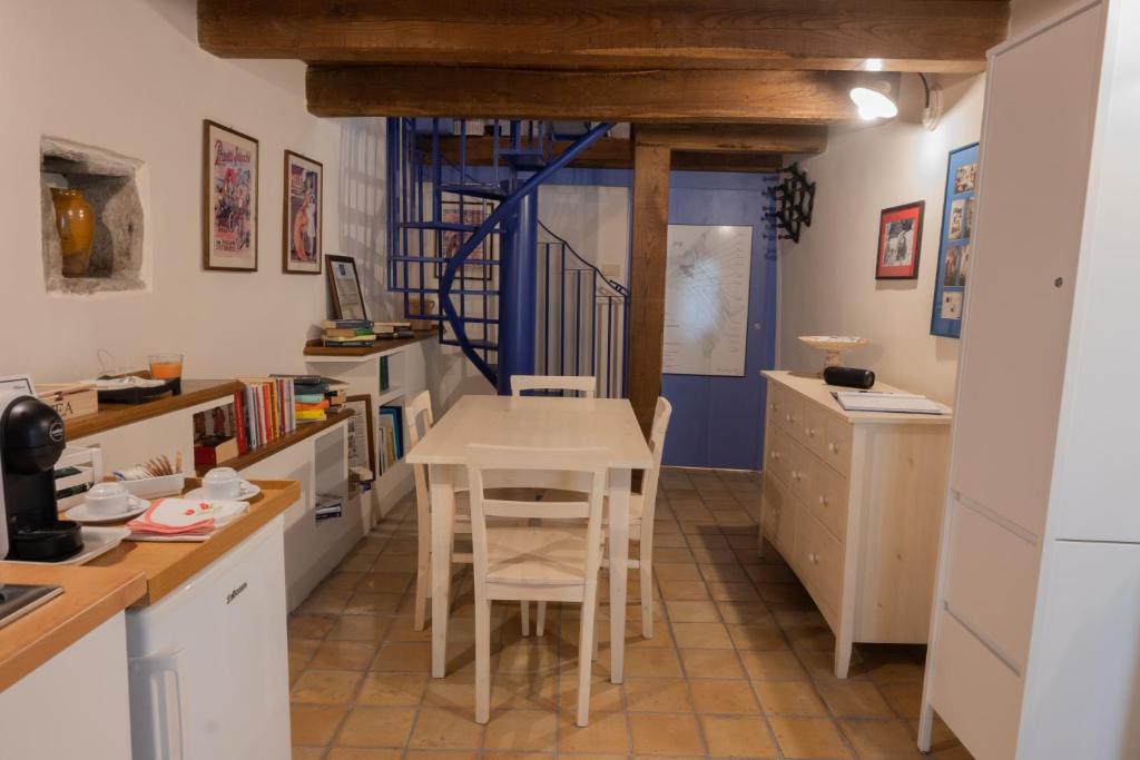 Fotografie z fotogalerie ubytování B&B Dimora Cigno v destinaci Pietrapertosa