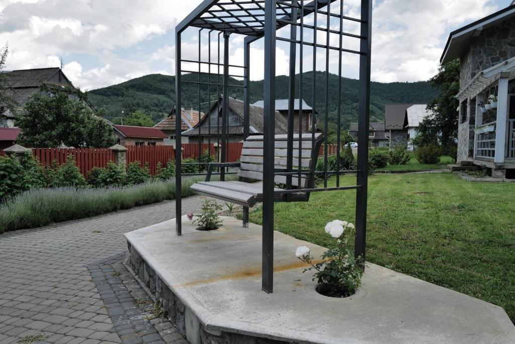 Nespecifikovaný výhled na hory nebo výhled na hory při pohledu z hotelu