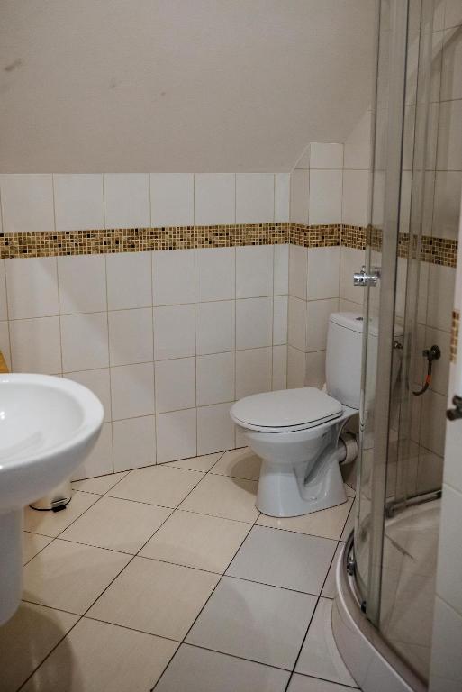 Przy Trójstyku - Habitación Doble Estándar Con Baño Compartido