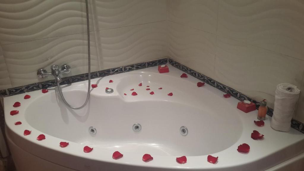 Bagno di Riad Marlinea
