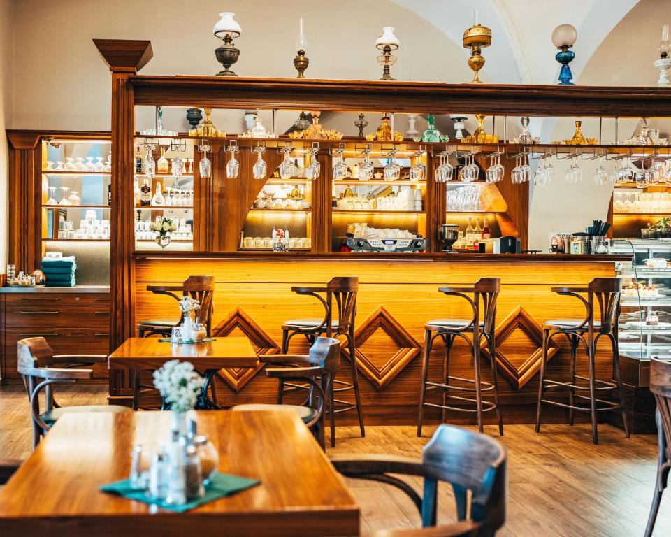 Hotel Zlaty Andel - Resim 36