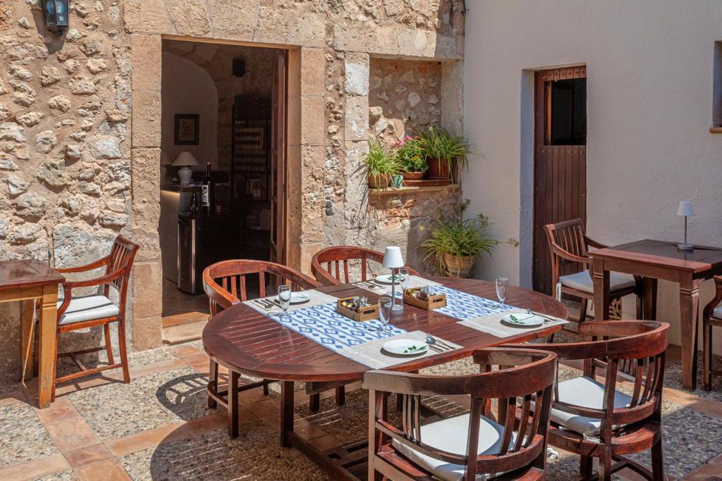 Restaurace v ubytování Sa Barcella TI 64