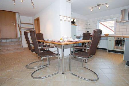 Kuchyň nebo kuchyňský kout v ubytování Haus Hafenblick
