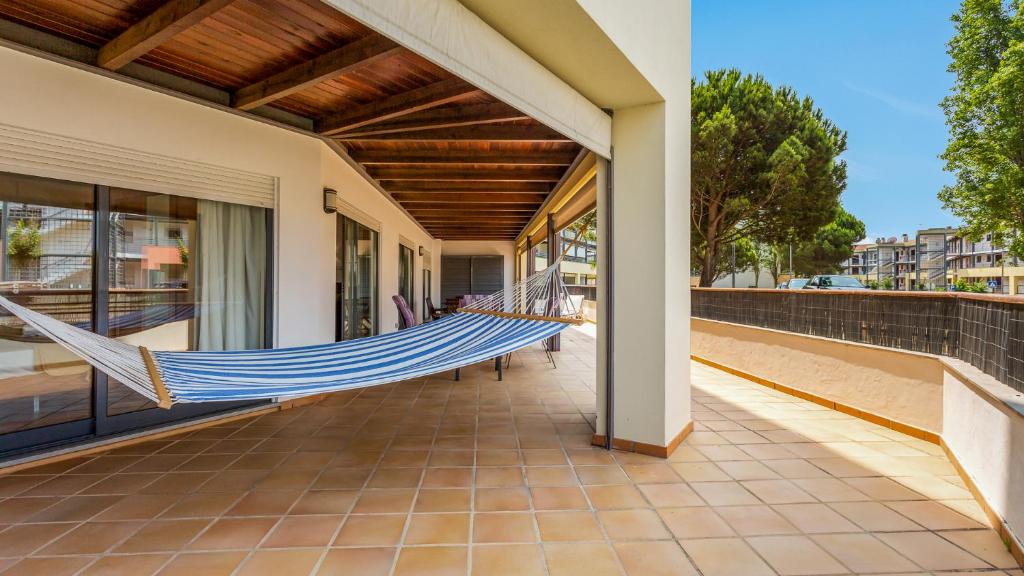 Wonderful Flat W/ Big Patio by LovelyStay, Lagos (updated prices 2024)