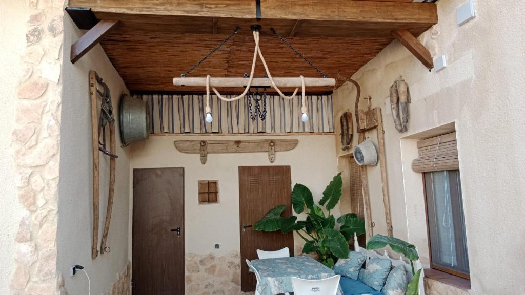 Balkón nebo terasa v ubytování Casa Rural la Quinteria de Sancho piscina para tres apartamentos