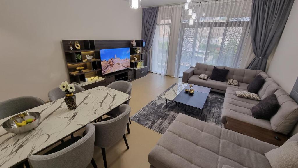 تصویر اتاق‌های Two bedroom Apartment Muscat Bay - تصویر ۲