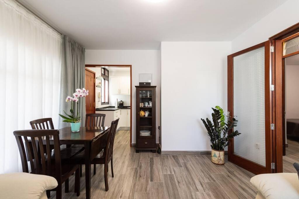 Fotografie z fotogalerie ubytování VILLA EL TRÉBOL DE 4 HOJAS, JUNTO AL MAR, PISCINA PRIVADA v destinaci San Bartolomé