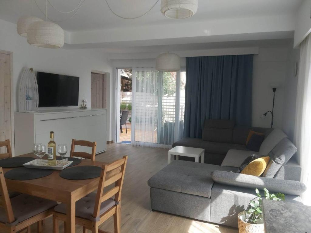 Posedenie v ubytovaní Nowe apartamenty Kuźnica Hel