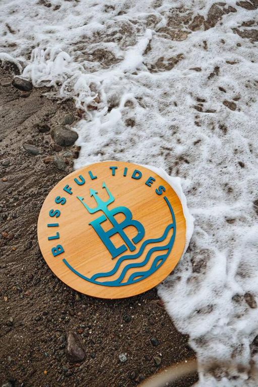 Certifikát, hodnocení, plakát nebo jiný dokument vystavený v ubytování Blissful Tides