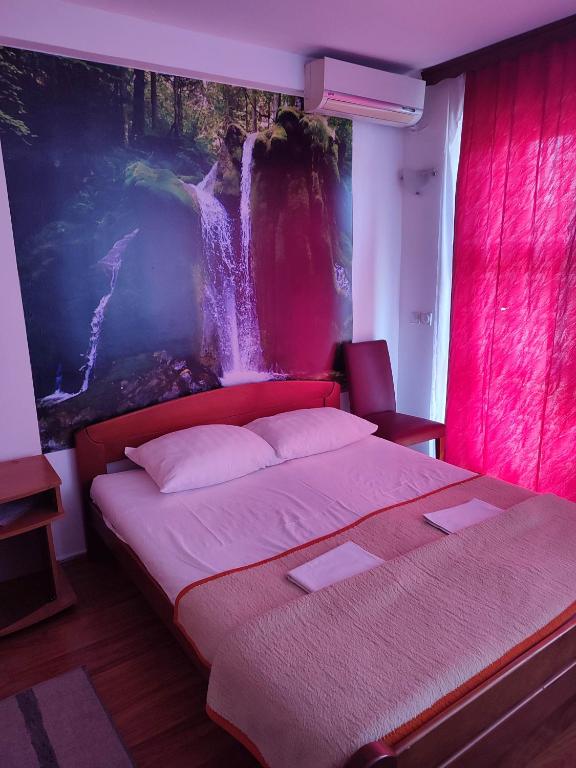 Postel nebo postele na pokoji v ubytování Pansion Kamin