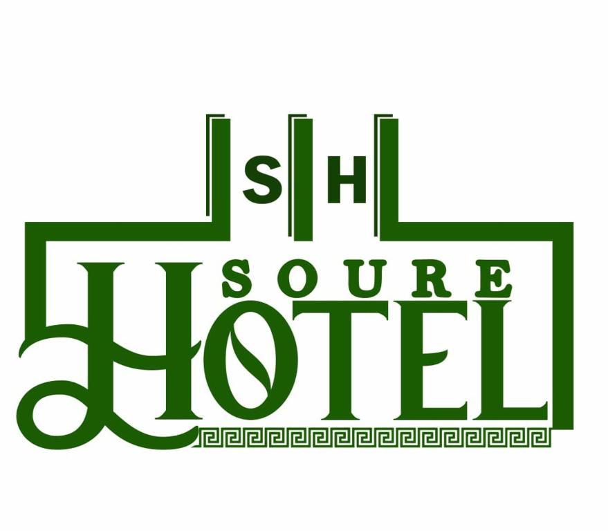 ソウレにあるNOVO HOTEL SOUREのライムホッペルの緑色の看板