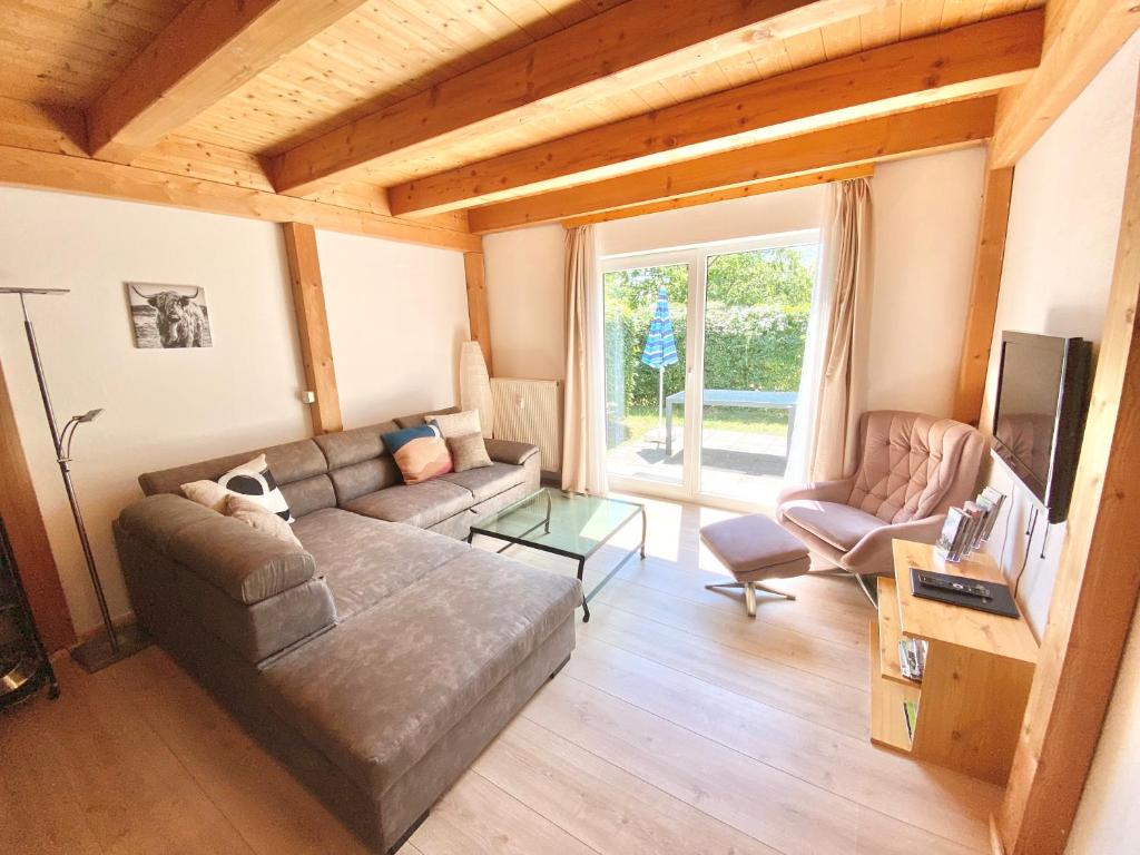 Posezení v ubytování Ferienhaus an der Westernstadt in Eging