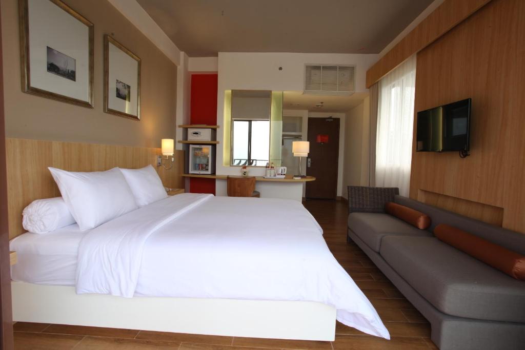 Pesona Alam Resort & Spa - Deluxe Double Or Twin Room