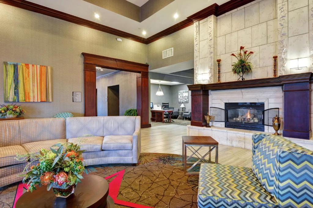 Posezení v ubytování Homewood Suites by Hilton Amarillo