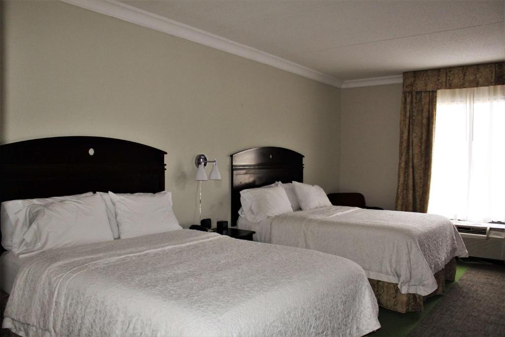 Hampton Inn Americus - Queen Room With Two Queen Beds - Non-Smoking