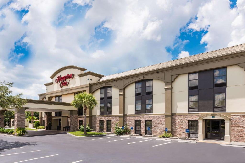 a rendering of the front of a hotel at Hampton Inn Bonita Springs Naples North in Bonita Springs