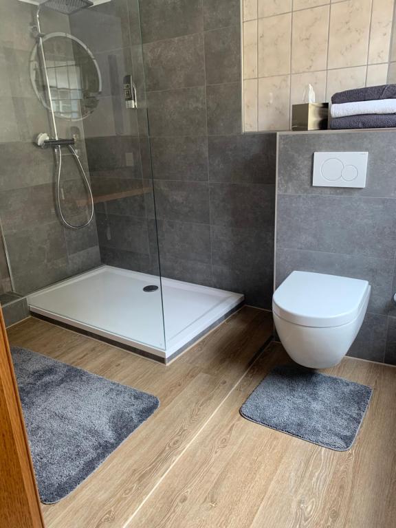 Koupelna v ubytování Hotel zur Post