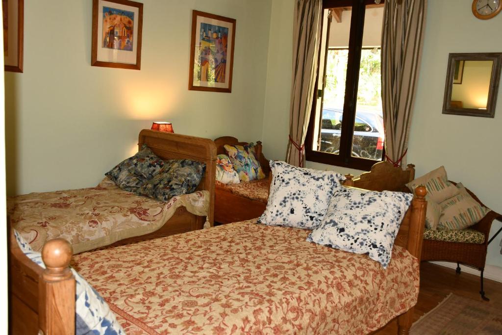 King Room bed and breakfast main house - Appartement Met Uitzicht Op De Tuin