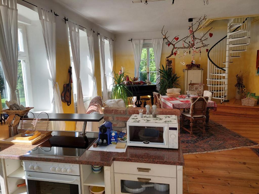 Posedenie v ubytovaní Romantik-Villa LebensART
