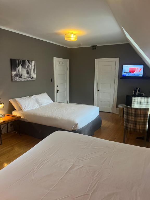 E-Hotel Des Grisons - Viervoudige Kamer