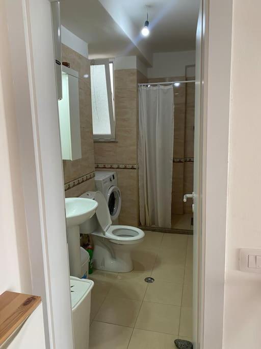 The Flip-Flop Apartment - Image 3