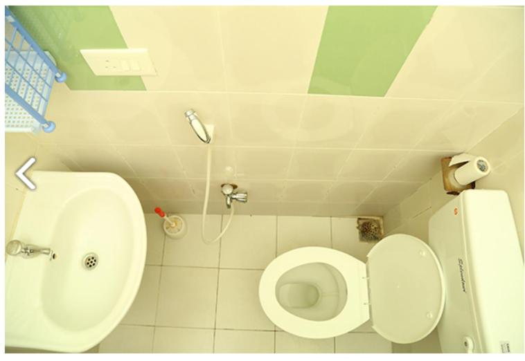 Koupelna v ubytování La Maison Radha