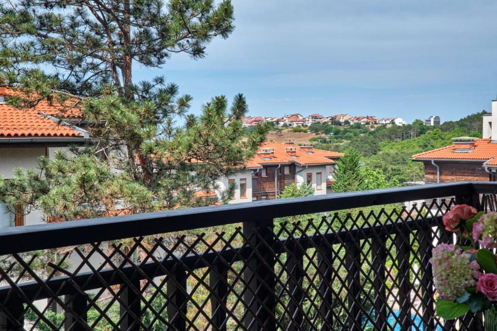 Santa Marina Holiday Village - Studio Park View