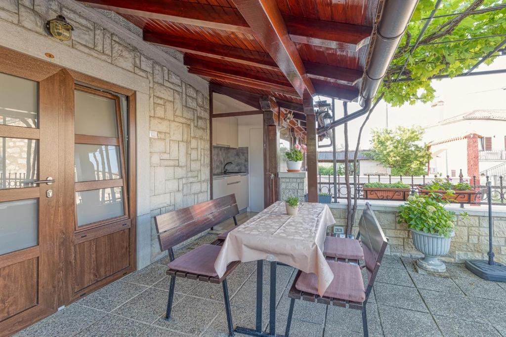 Balkón nebo terasa v ubytování Apartment Vilma Funtana