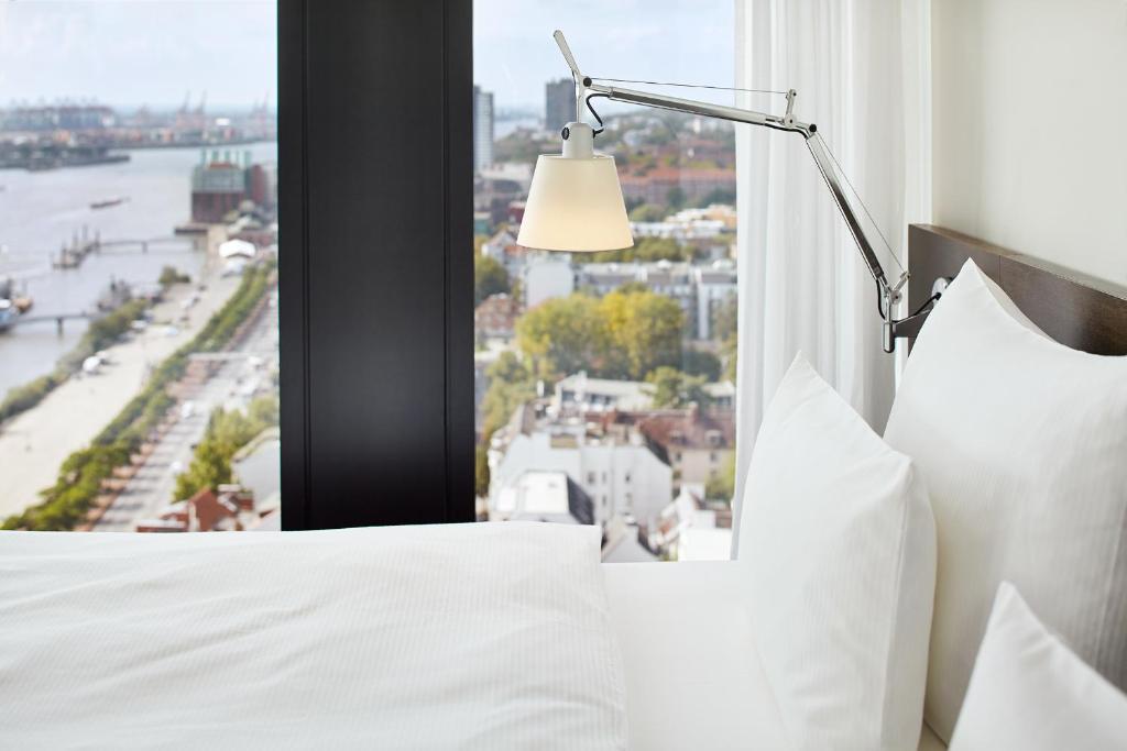 Empire Riverside Hotel - Resim 16