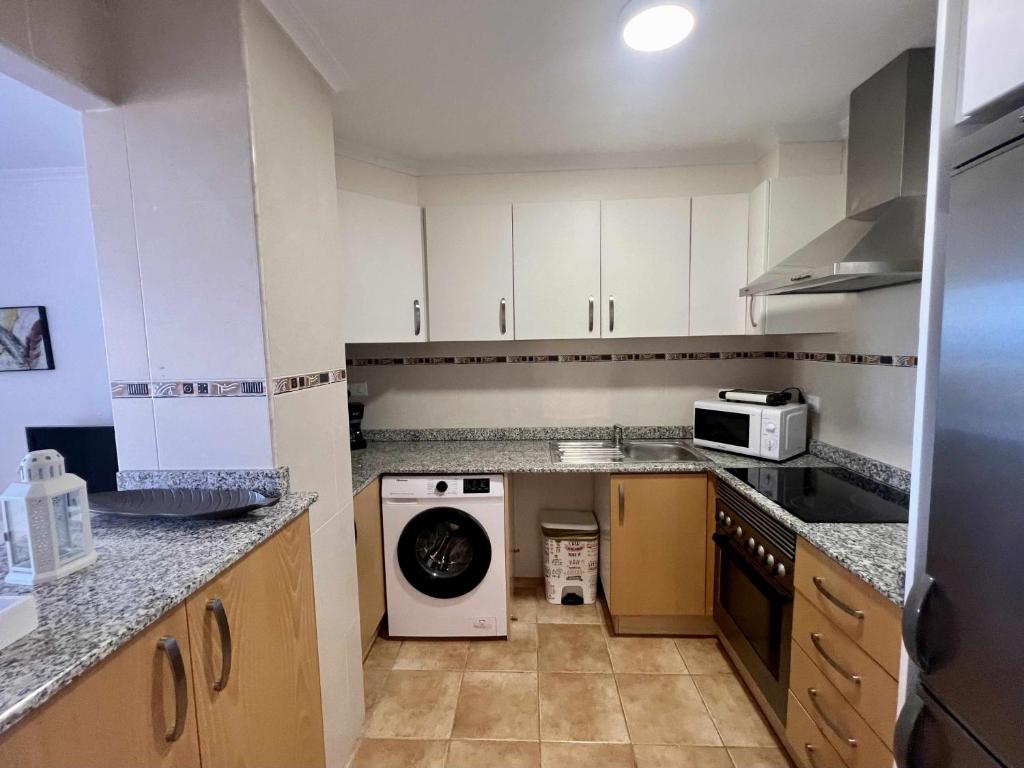 Booking.com: Apartamento con terraza paradisíaca y piscina ...