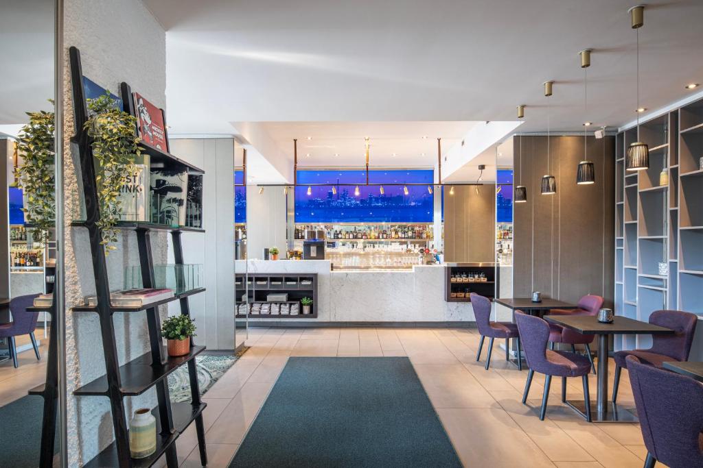 Crowne Plaza Antwerpen by IHG - Resim 29