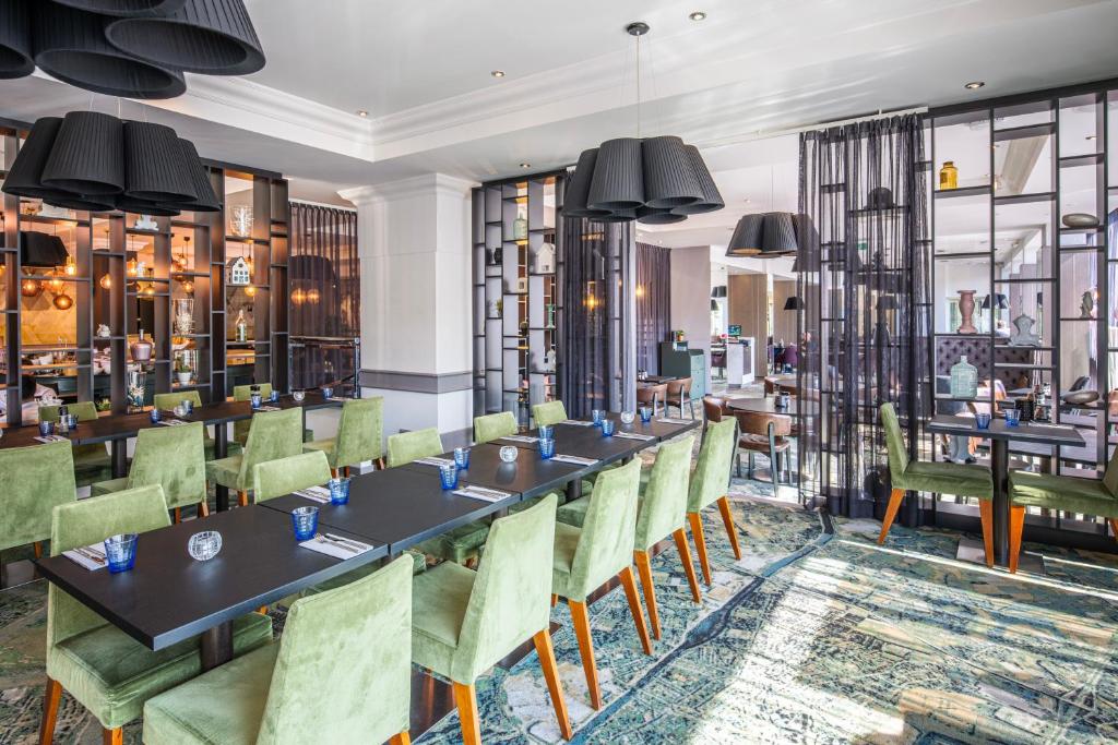 Crowne Plaza Antwerpen by IHG - Resim 30