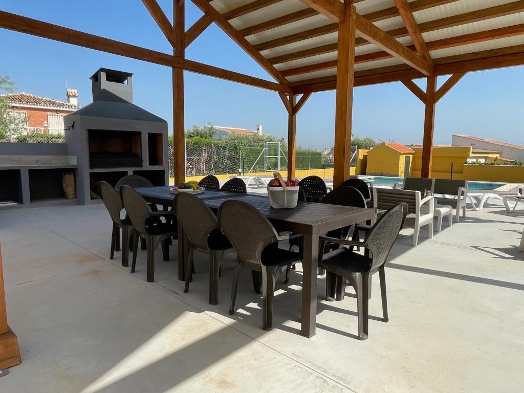 Restaurace v ubytování Villa Rio Salado