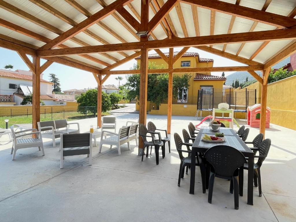 Restaurace v ubytování Villa Rio Salado