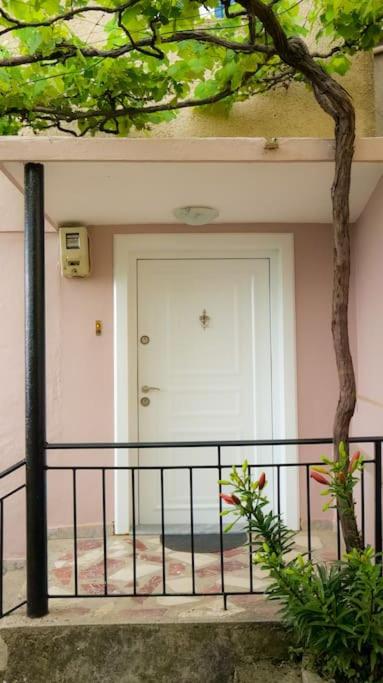 Fotografie z fotogalerie ubytování KASMI home v destinaci Krujë