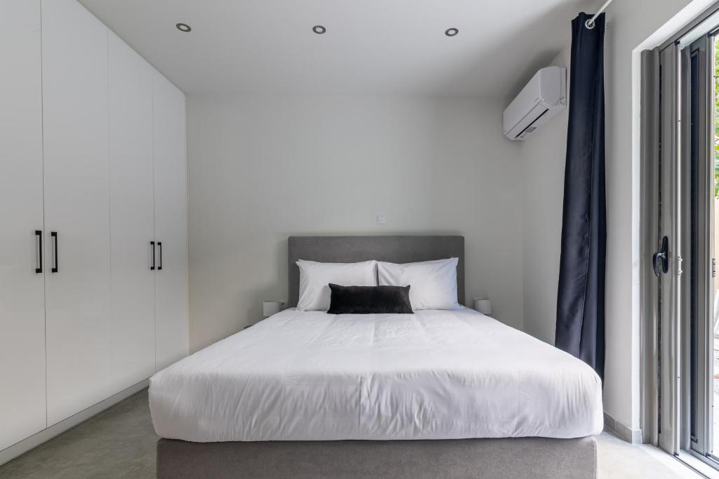 Greyt Apartments Glyfada - 10