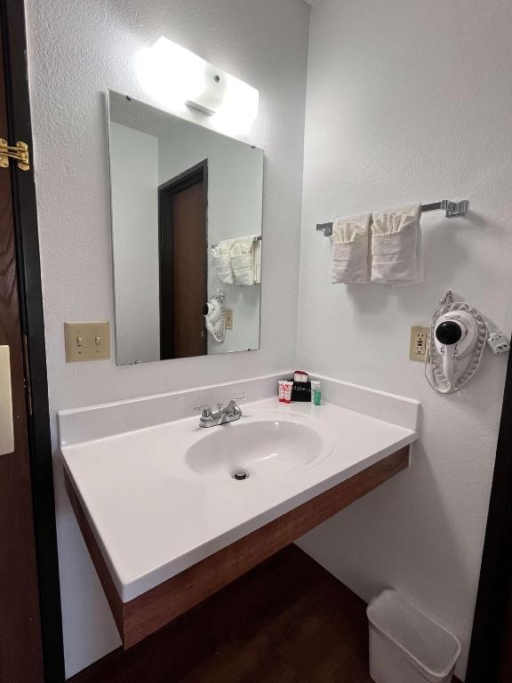 SureStay by Best Western Glendive Yellowstone River - Habitación Con 2 Camas Grandes - No Fumadores