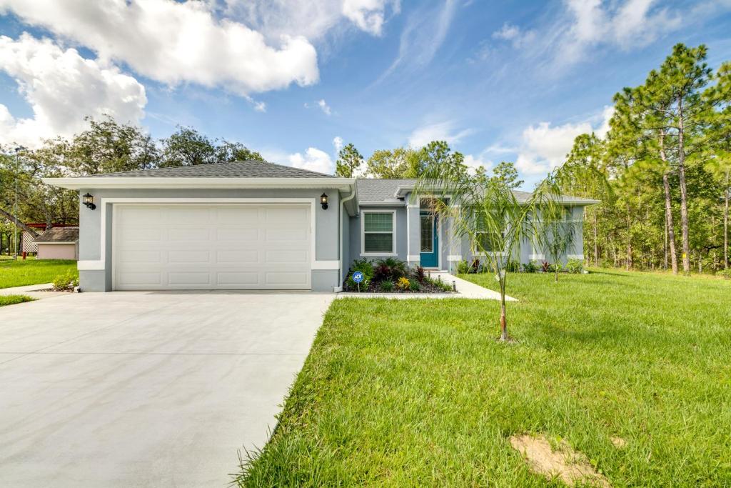 Holiday home Bright Brooksville Vacation Rental with Yard and Patio, Spring Hill, USA