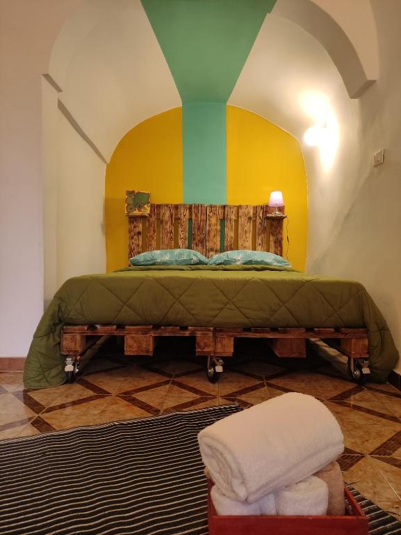 Ένα ή περισσότερα κρεβάτια σε δωμάτιο στο Abstract Home