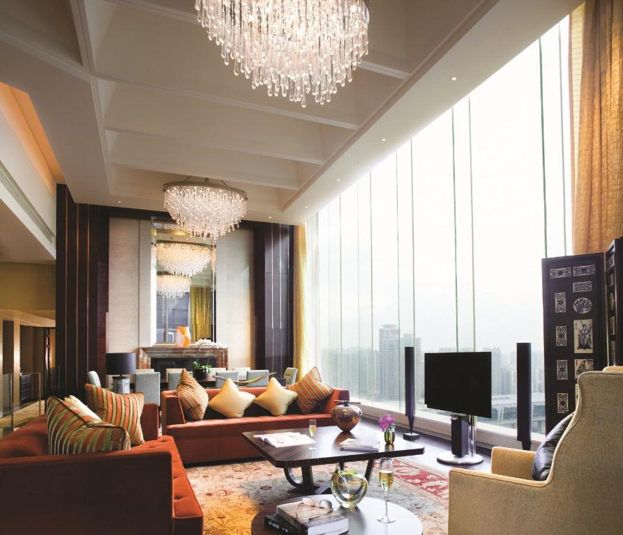 TV a/nebo společenská místnost v ubytování The Ritz-Carlton, Shenzhen