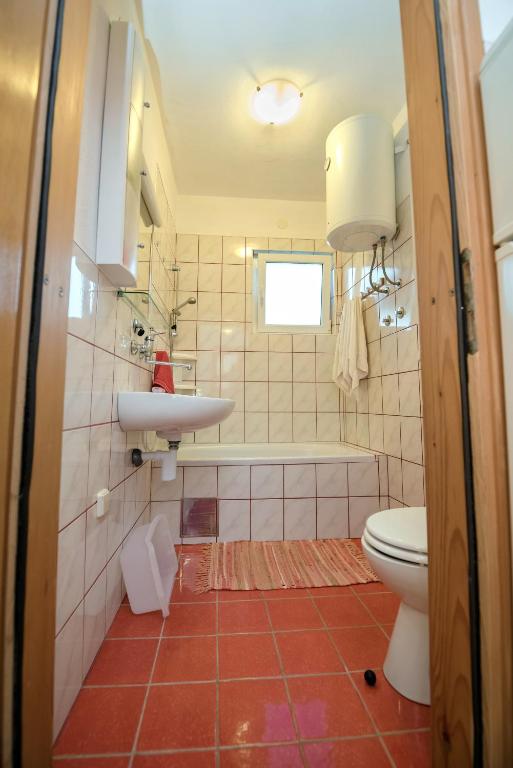 Koupelna v ubytování Apartmani Topolovec
