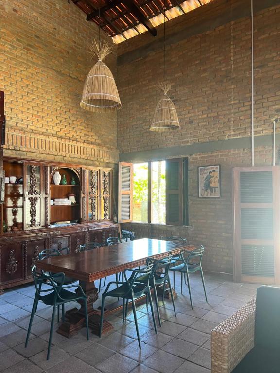 Restaurace v ubytování Casa Tijolinho - Barro Pret0, Aquiraz