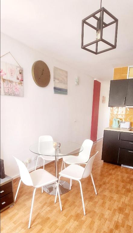 Kuchyň nebo kuchyňský kout v ubytování Fun & Relax Apartment