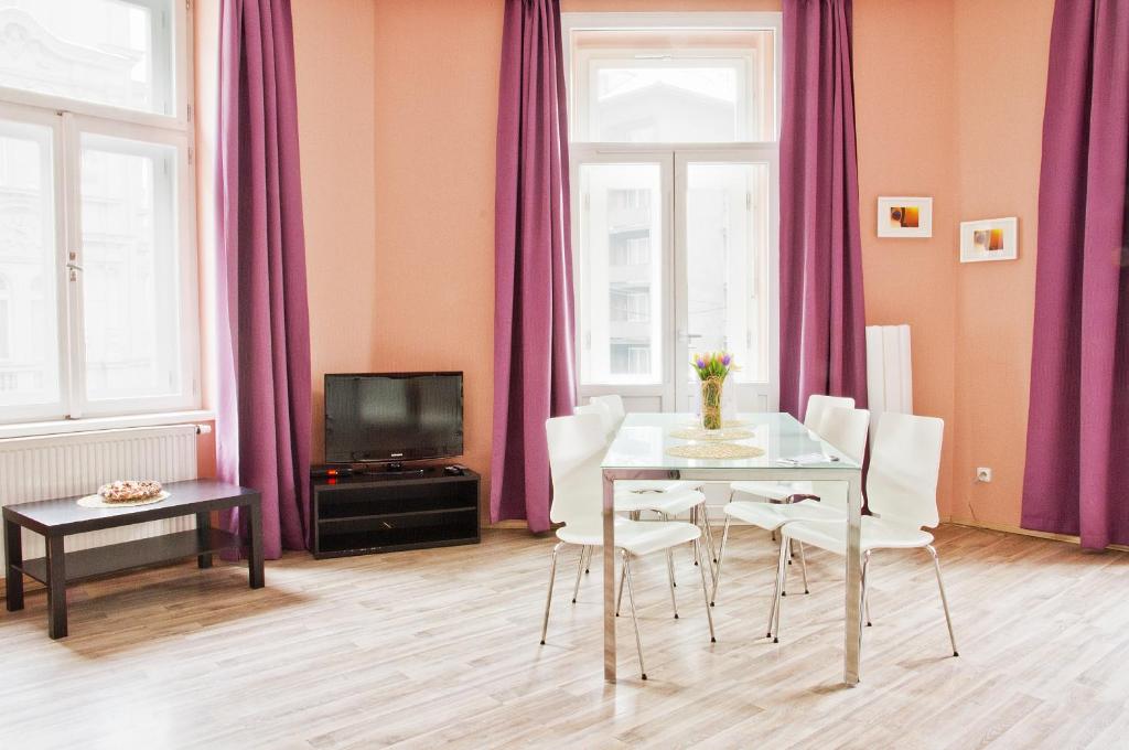 Royal Court Legerova - Resim 21