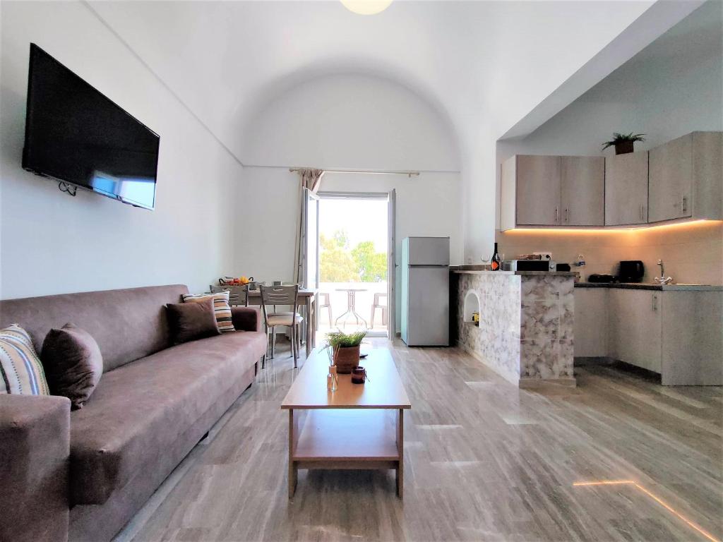 Kuchyň nebo kuchyňský kout v ubytování Studio Elpida Santorini