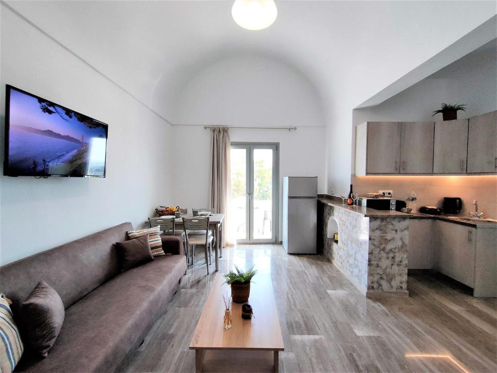 Kuchyň nebo kuchyňský kout v ubytování Studio Elpida Santorini