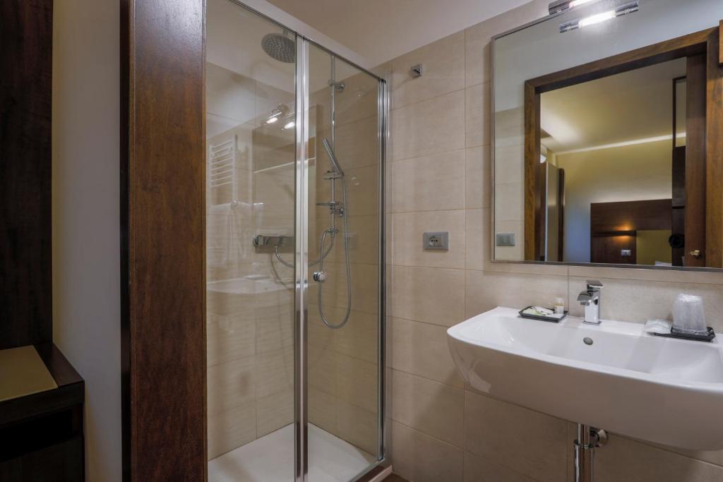 Koupelna v ubytování Hotel Velino